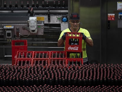 Planta de envasado de Coca-Cola en Martorelles (Barcelona).