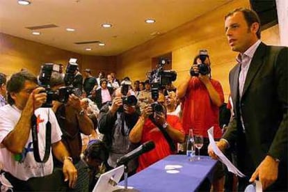 Rosell antes de comenzar la rueda de prensa.