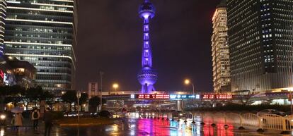 La Torre Perla Oriental, en Shangh&aacute;i (China).