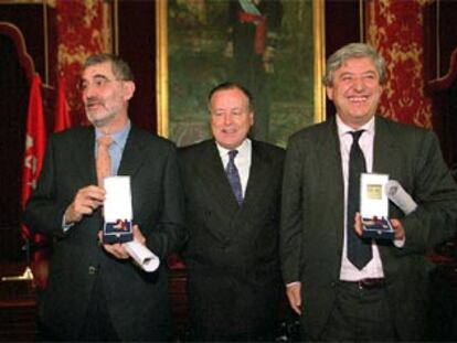 Juan Miguel Hernández León, a la izquierda; José María Álvarez del Manzano y José García Velasco.