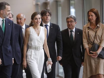 Los Reyes, en una de sus últimas visitas a Girona, con el 'president' Carles Puigdemont