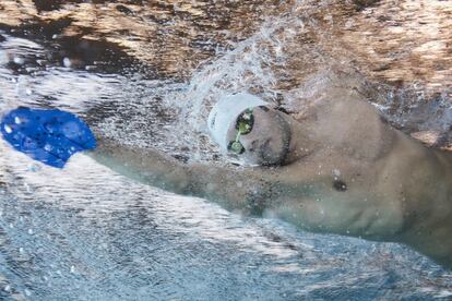 Nadador sirio Rami Anis refugiado en la ciudad belga de Gante. “La natación es mi vida” —confiesa a Acnur— “la piscina es mi hogar”. Rami competirá en la modalidad de 100 metros mariposa en los próximo Juegos Olímpicos.
