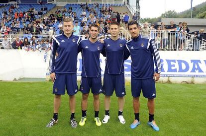 Finnbogason, Zaldua, gaztañaga y Berchiche, de izquierda a derecha.