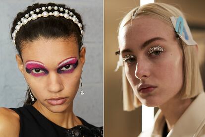 Atención (y fantasía) en la mirada. Giambattista Valli (izquierda), Coperni (derecha), Versace, Dior o Altuzarra son algunas de las firmas que han apostado por las sombras de ojos muy marcadas, los maquillajes estridentes o incluso las aplicaciones para la piel brillantes. Todo vale menos el efecto 'cara lavada' que ya hemos lucido por imposición en estos meses en casa.