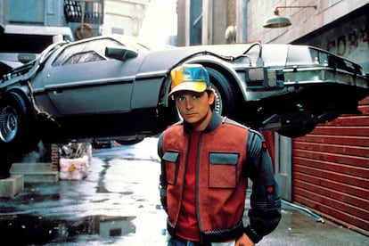 Regreso al futuro 2

Nota del público: 7.8/10


Nota de la crítica: 5.7/10


Los espectadores aprobaron con nota el regreso de las aventuras de Marty McFly. La crítica, con un suficiente raspado. La unanimidad llegaría con la tercera, que no entusiasmó a nadie.