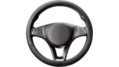Vista de la funda para el volante del coche con descuento en Amazon.