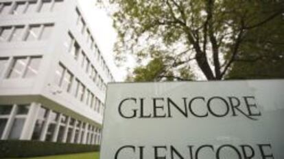 Glencore Xstrata pierde 6.706 millones en el semestre