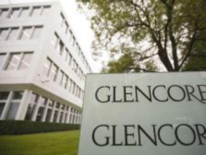 Glencore Xstrata pierde 6.706 millones en el semestre