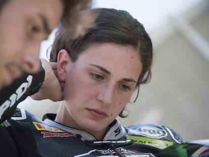 Ana Carrasco, en la parrilla de salida antes dar comienzo la carrera en Imola (Italia).