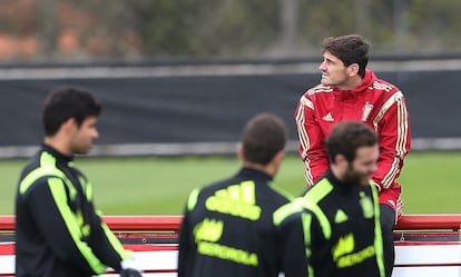 Casillas, pensativo durante el entrenamiento