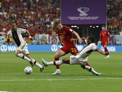 Dani Olmo, durante el partido entre España y Alemania de esta noche.