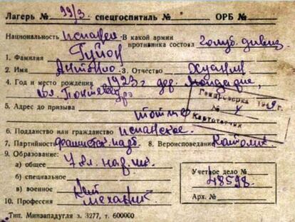 Ficha de uno de los deportados a Kazajist&aacute;n.