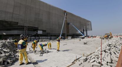 Obras de construcción de instalaciones olímpicas en Río de Janeiro.