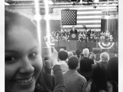 La estudiante Ámbar Pinto en un discurso reciente del presidente Obama.