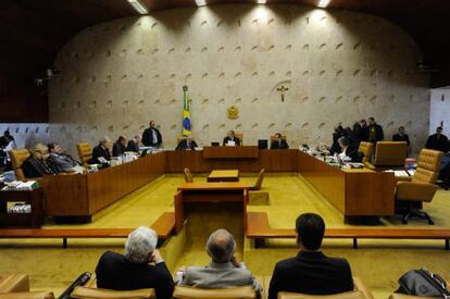 Vista general de los miembros del Tribunal Supremo de Brasil en la vigésima sesión del ‘caso mensalão’.