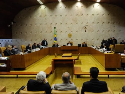 Vista general de los miembros del Tribunal Supremo de Brasil en la vig&eacute;sima sesi&oacute;n del &lsquo;caso mensal&atilde;o&rsquo;.