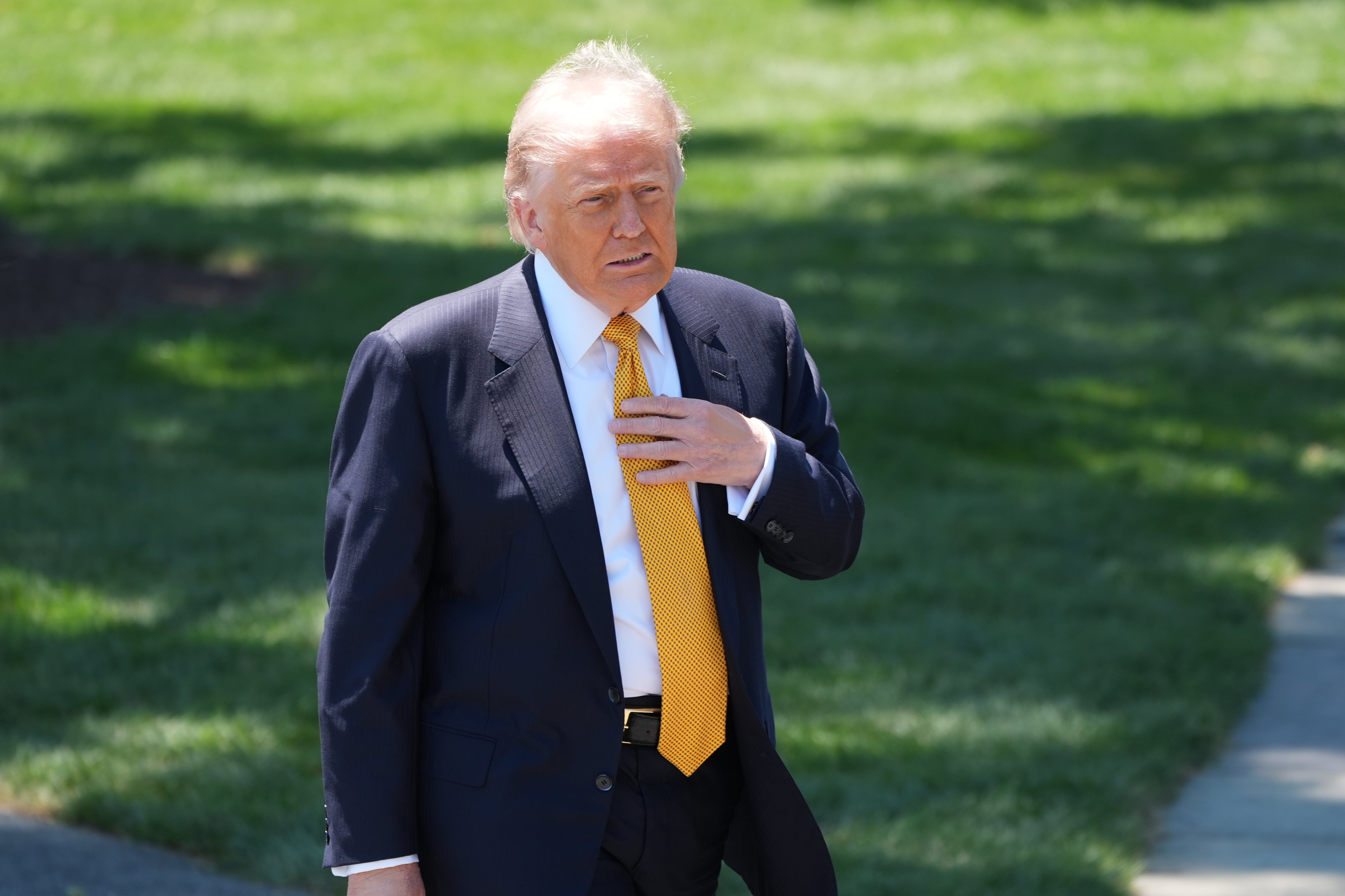 Trump insiste en que Cuba “quiere hablar” ante sus graves problemas económicos