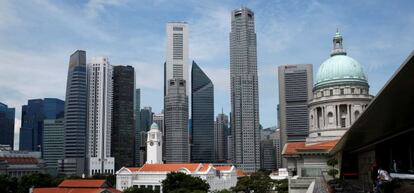 Vista de algunos rascacielos de la ciudad estado de Singapur.