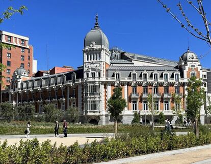 La sede de la real casa asturiana de minas, en el número 8 de plaza de España, en Madrid.