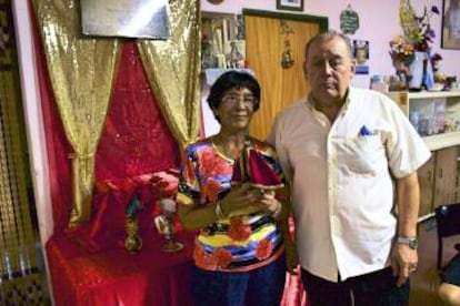 Juliana and Miguel Rodríguez have the oldest statue of San Baltasar in Corrientes.