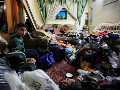 <a href="http://elpais.com/elpais/2017/06/02/album/1496390560_121183.html"><B>FOTOGALERÍA:</B></A> Un niño palestino, en su del campo de refugiados de Balata (Nablus) en enero de 2017.
