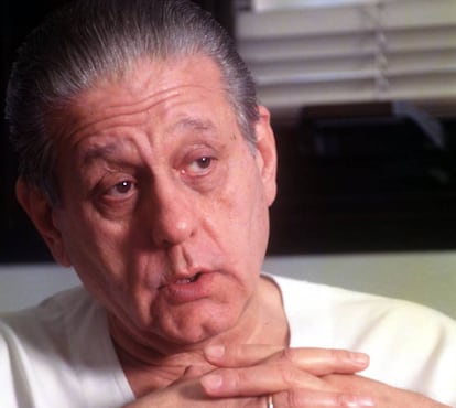 El cirujano argentino René Favaloro, creador del bypass coronario.