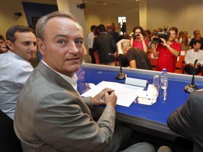 El presidente del PP valenciano, Alberto Fabra, en el comité ejecutivo regional celebrado este viernes.