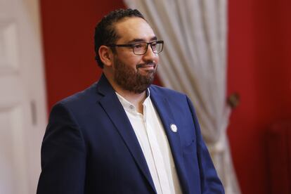 Nicolás Cataldo en la ceremonia de cambio de gabinete en el palacio de La Moneda.