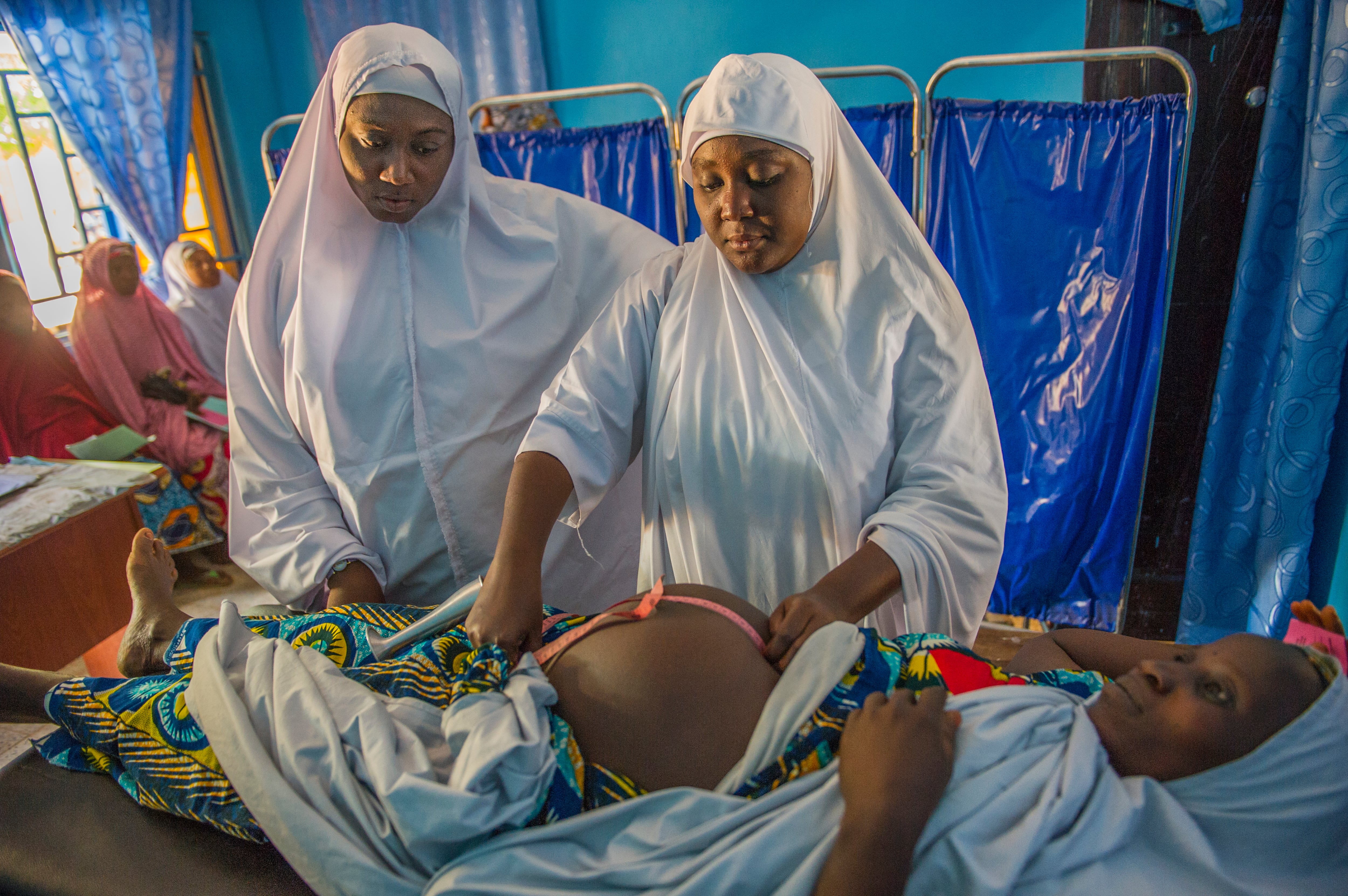 El punto de sutura de más en la vagina de las nigerianas: “Ni siquiera les preocupaba mi dolor, solo el placer de mi marido”