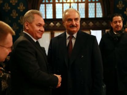 El mariscal Hafter abandona Rusia sin firmar el acuerdo de alto el fuego, aunque las autoridades rusas aclaran que se ha tomado dos días para discutirlo con sus aliados