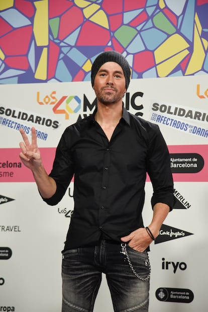 El cantante Enrique Iglesias posa en el 'photocall'.