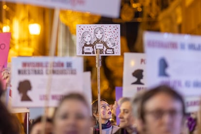 Un momento de la manifestacin del 25-N en Sevilla.