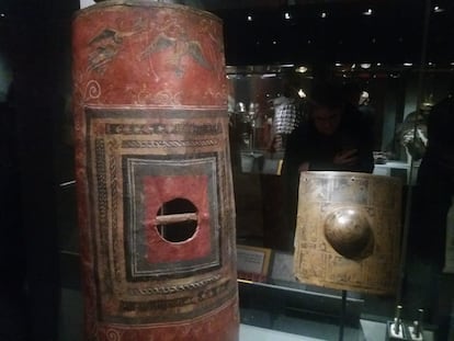 The Roman shield of Dura Europos, on display.