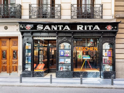 Escaparate de la librería Taschen, en Madrid.