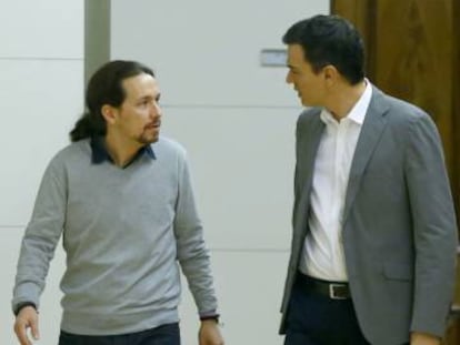 Pablo Iglesias y Pedro Sanchez, en el Congreso. 