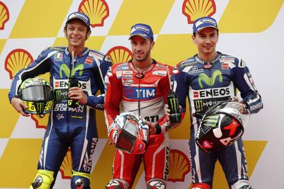Rossi, Dovizioso y Lorenzo, en el GP de Malasia.