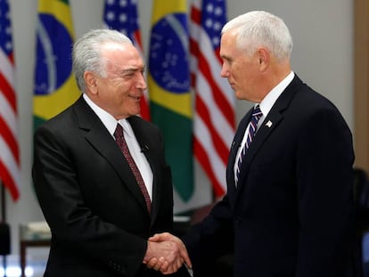 Temer e Mike Pence em Brasília. 