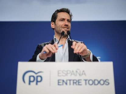 El portavoz del comité de campaña del PP, Borja Sémper, durante una rueda de prensa posterior a la reunión del Comité de Dirección del Partido Popular, este lunes en Madrid.