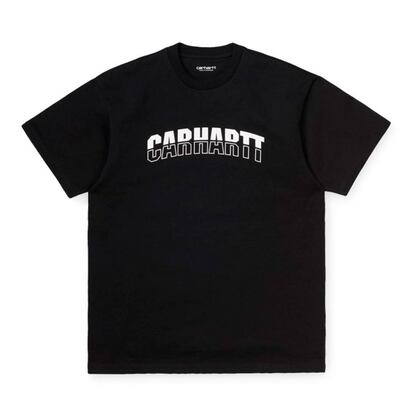 Camiseta con logo de Carhartt.