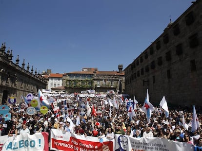 Acto final en la Praza da Quintana en Compostela.