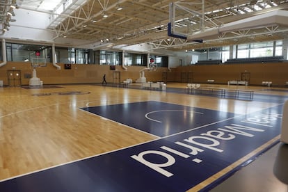 El pabellón donde se entrena el equipo de baloncesto. 