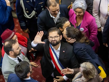 El presidente Boric al retirarse del congreso, el 1 de junio de 2023.