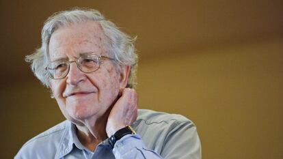 Noam Chomsky, en una fotografía de 2010.