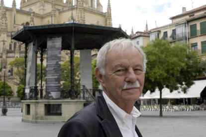 Eduardo Mendoza, ayer en Segovia.