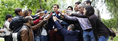 Albert Rivera, el lunes en la feria del libro de Madrid. 