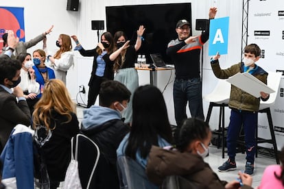 Hadi Partovi, fundador de CODE.org, durante una actividad del Tour del Talento en Guadalajara.