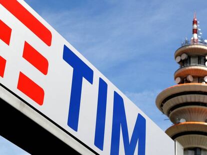 Sede de Telecom Italia en Milán.