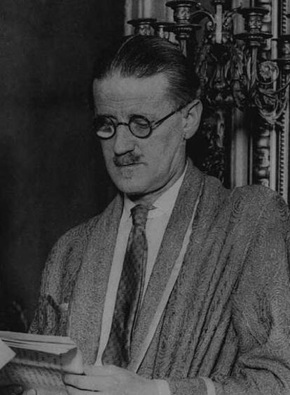 El escritor irlandés James Joyce.