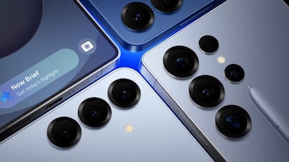 Trasera de los teléfonos Samsung Galaxy S25