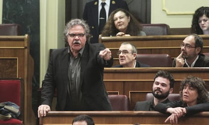 El portavoz parlamentario de ERC, Joan Tardà (i), y el portavoz adjunto, Gabriel Rufián (d), este viernes en el Congreso.